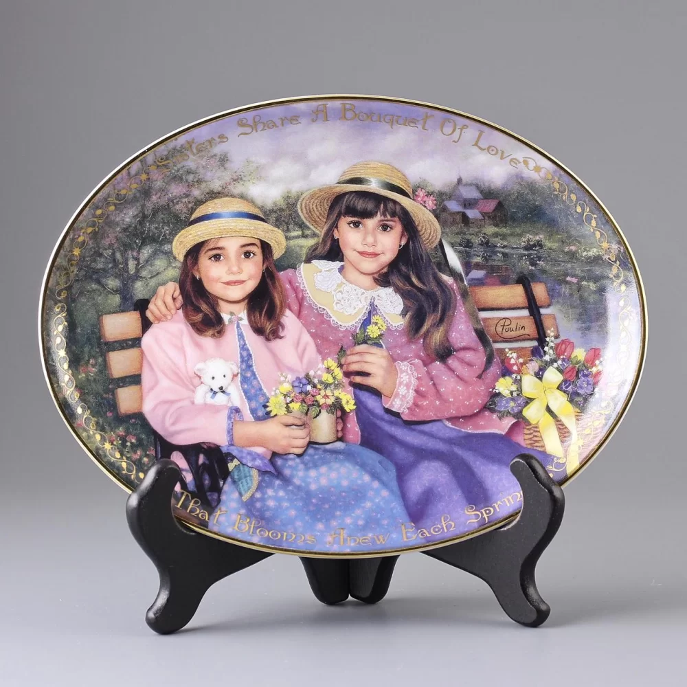Тарелка винтажная декоративная настенная Фарфор Англия Девочки Bradford Exchange Seasons Of Sharing Sisters Share A Bouquet Of Love