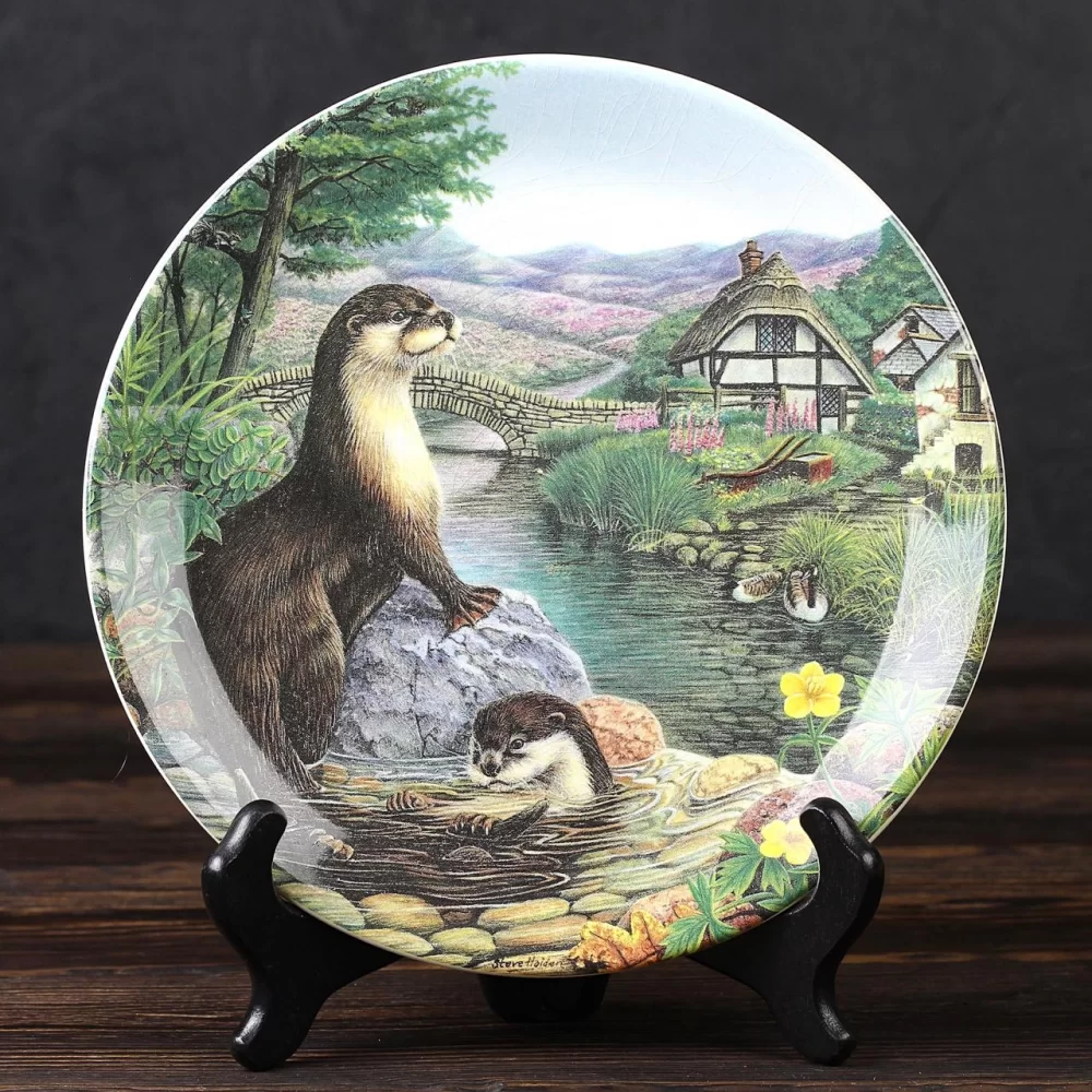 Тарелка винтажная декоративная настенная Фарфор Англия Выдры Davenport Otters at Play Secret Life of the Farm