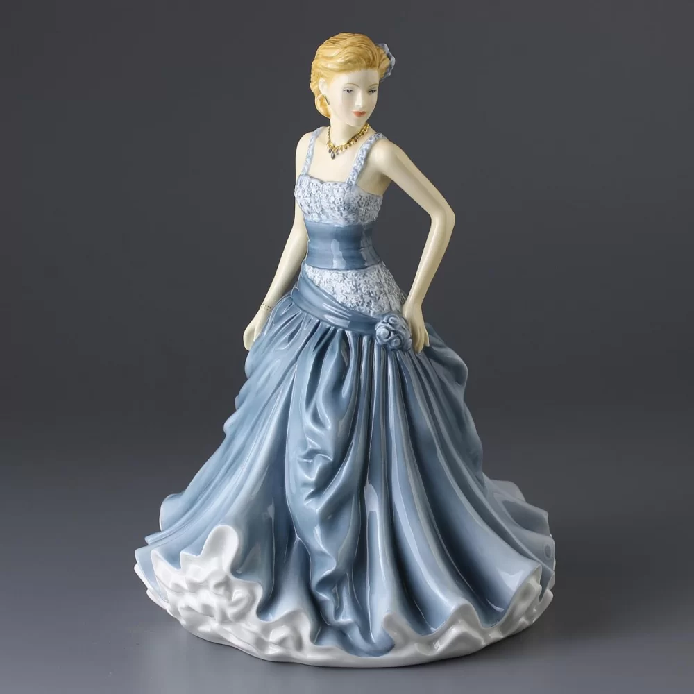 Винтажная фарфоровая статуэтка Англия Royal Doulton 5603 Angela Анджела