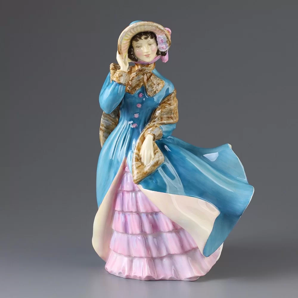 Винтажная фарфоровая статуэтка Англия Royal Doulton 2136 Delphine Дельфина