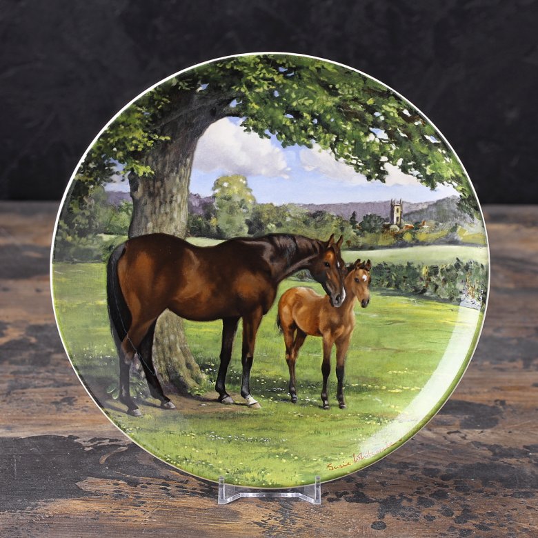 Тарелка винтажная декоративная настенная Англия Лошадь и жеребёнок Чистокровная верховая Spode Noble Horse English Thoroughbred