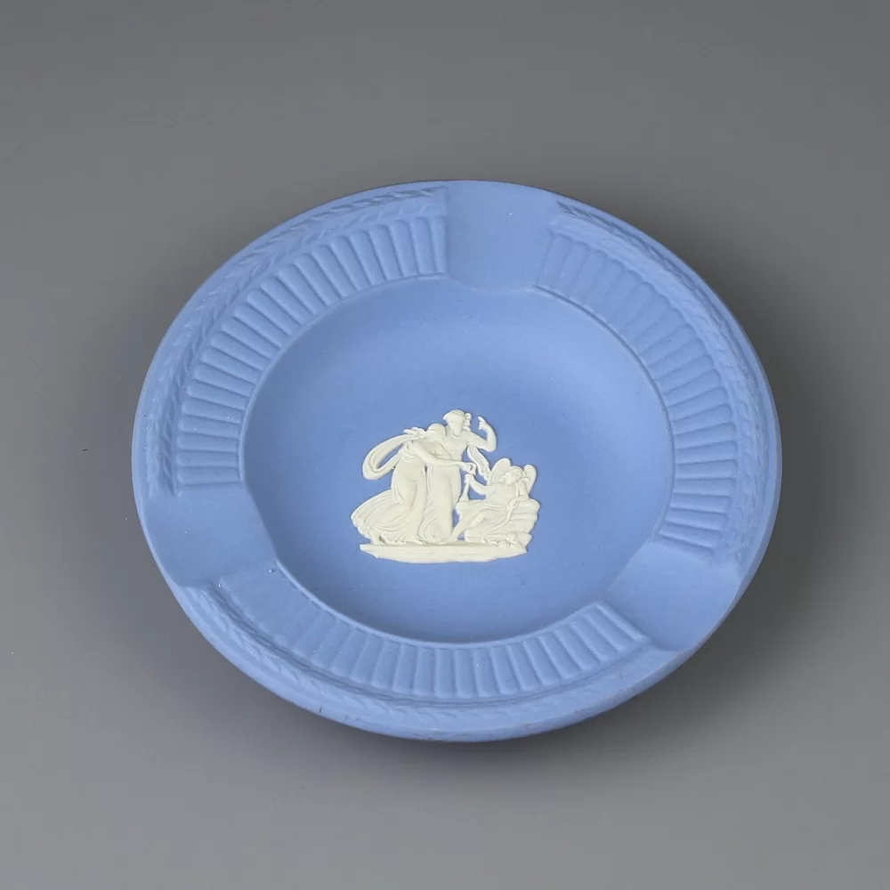 Винтажная пепельница Веджвуд Wedgwood Blue Jasperware