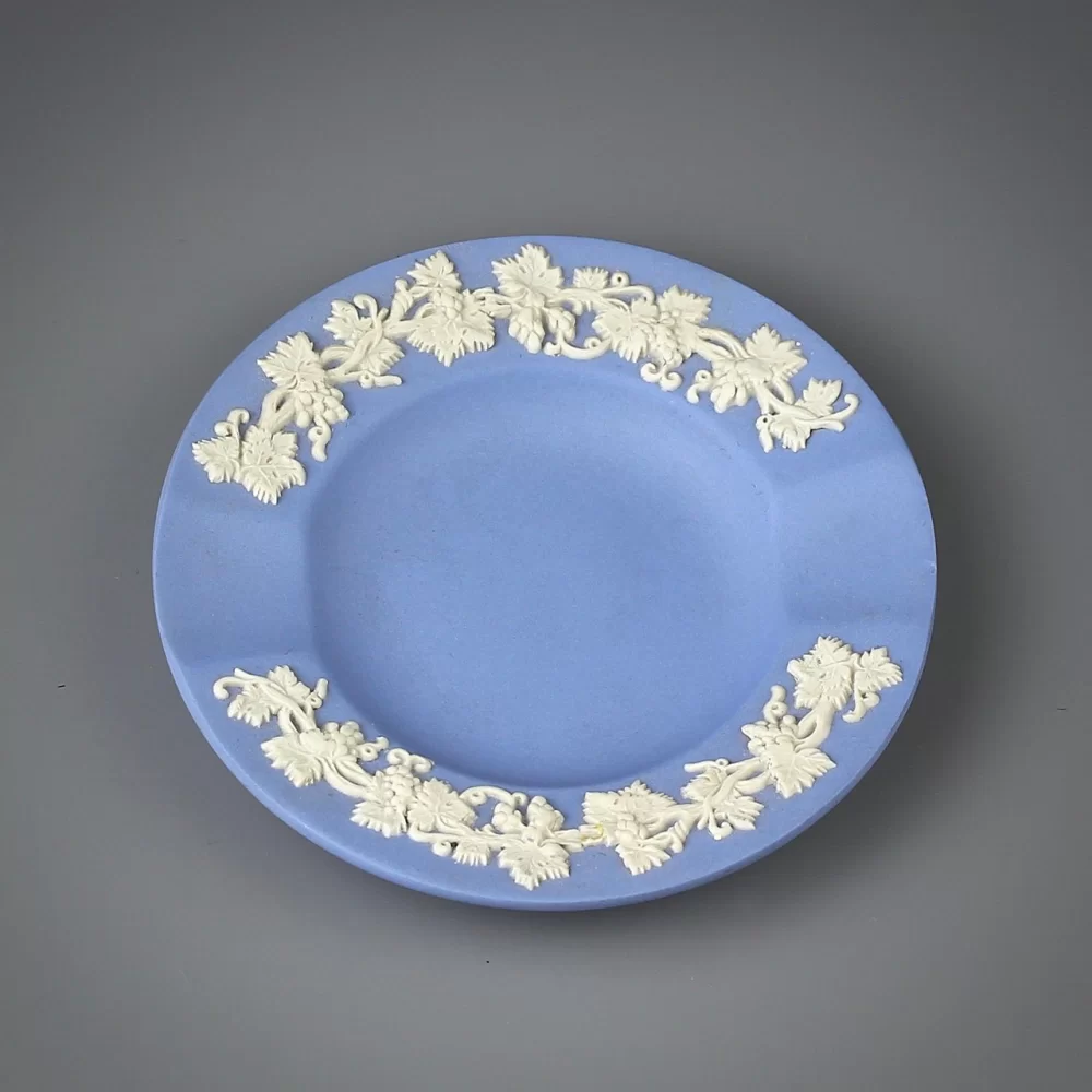 Винтажная английская пепельница Веджвуд Wedgwood Blue Jasper Ware