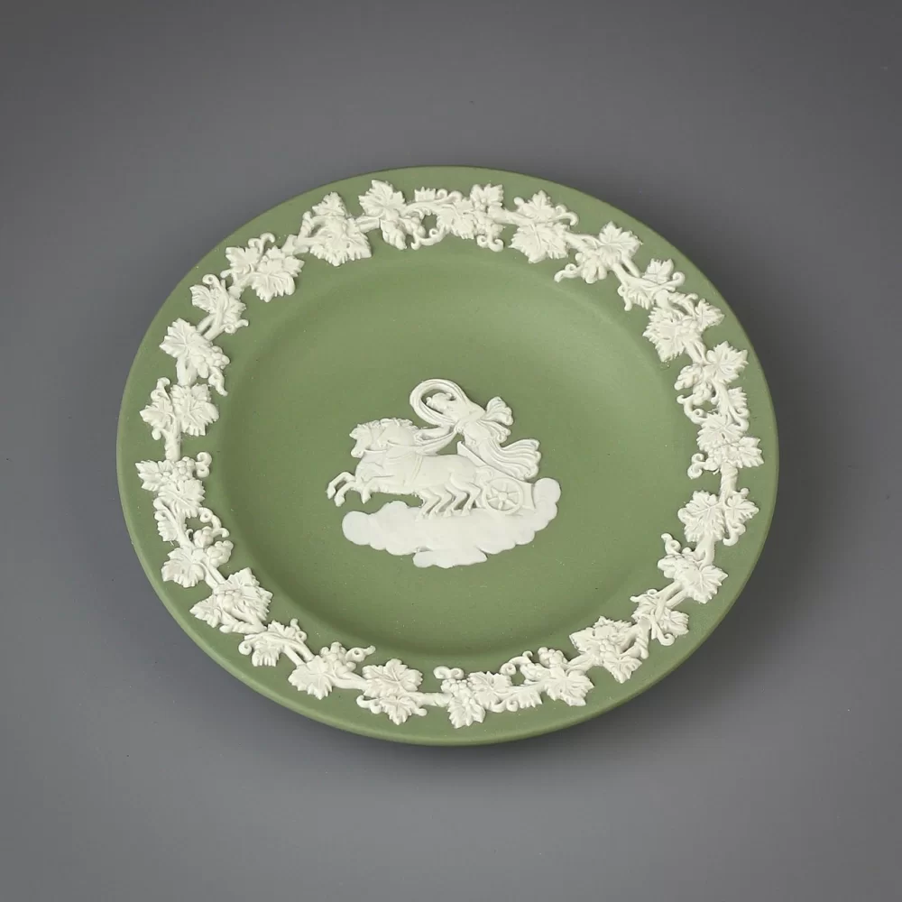 Винтажная английская тарелочка Веджвуд Wedgwood Green Jasper Ware