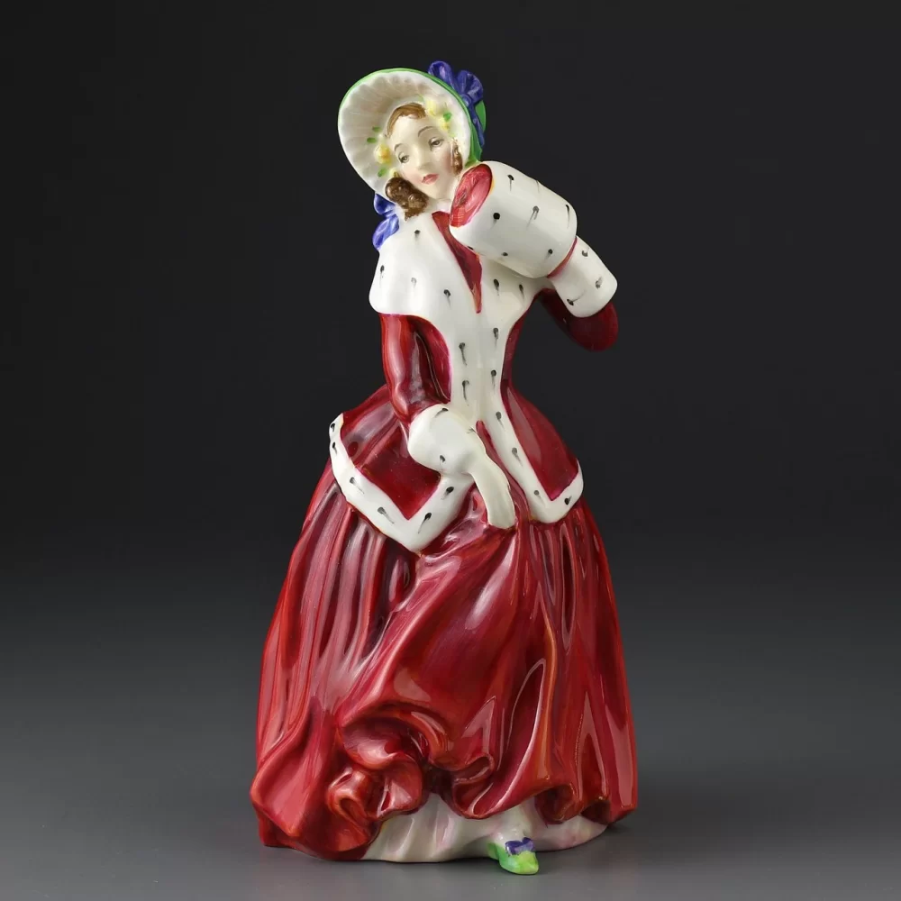 Винтажная фарфоровая статуэтка Рождественское утро Девушка Англия Royal Doulton Christmas Morn