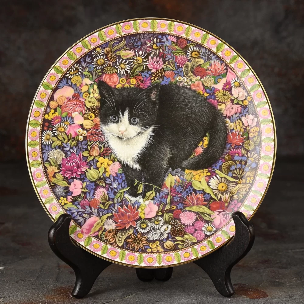 Тарелка винтажная декоративная настенная Фарфор Котята Честертон Aynsley Meet My Kittens Lesley Anne Ivory October Chesterton