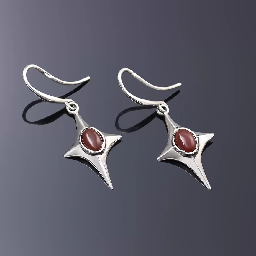 Серьги ручной работы из серебра с сердоликом