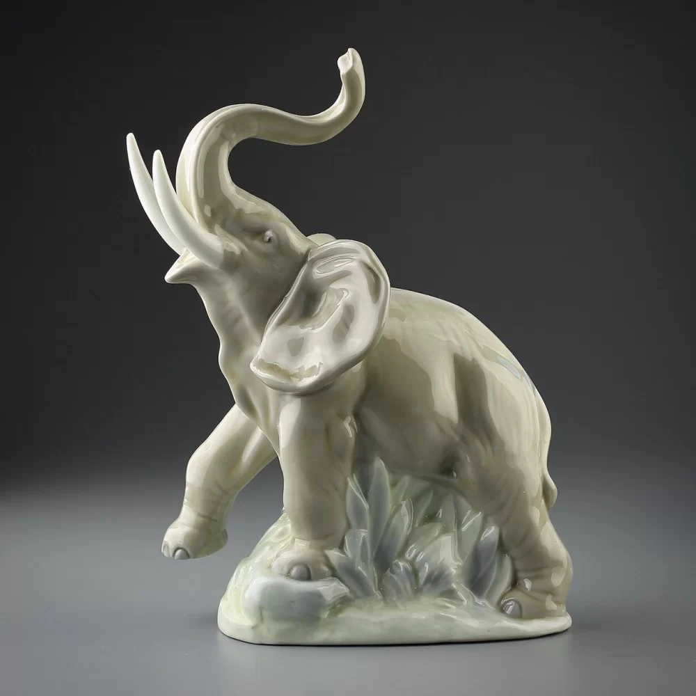 Винтажная фарфоровая статуэтка Испания Lladro NAO 106 Elephant Слон