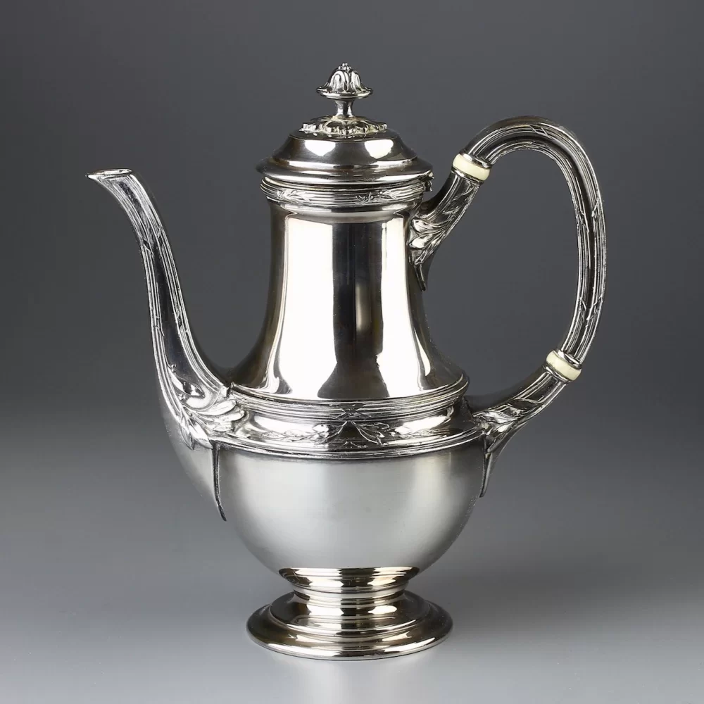 Коллекционный антикварный кофейник Orfevrerie Gallia Christofle с серебряным покрытием