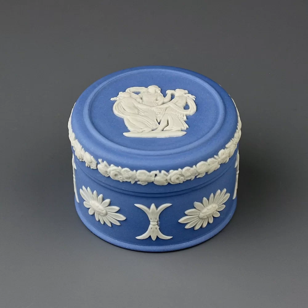 Винтажная английская шкатулка Веджвуд Wedgwood Голубой бисквит Яшма Blue Jasperware