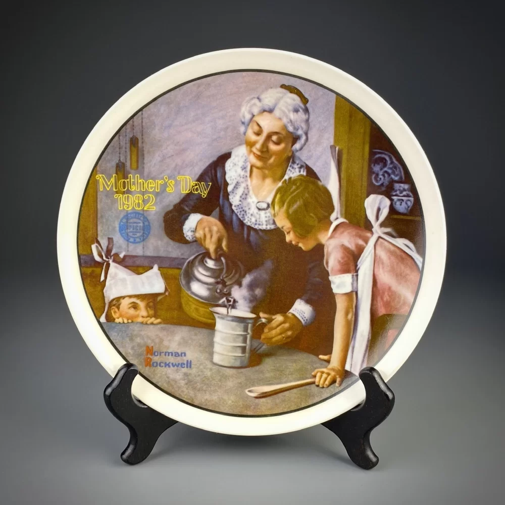 Тарелка винтажная декоративная настенная Фарфор День матери Knowles Mother's Day 1982 Cooking Lesson Norman Rockwell