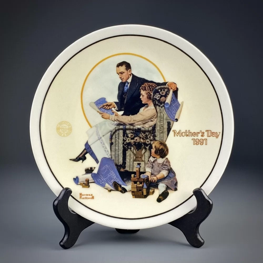 Тарелка винтажная декоративная настенная Фарфор День матери Knowles Mother's Day 1991 Building Our Future Norman Rockwell