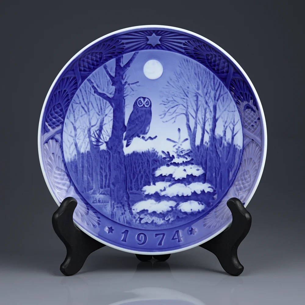 Тарелка винтажная декоративная настенная Фарфор Дания Рождество Сова Royal Copenhagen Christmas Plate 1974 Winter Twilight