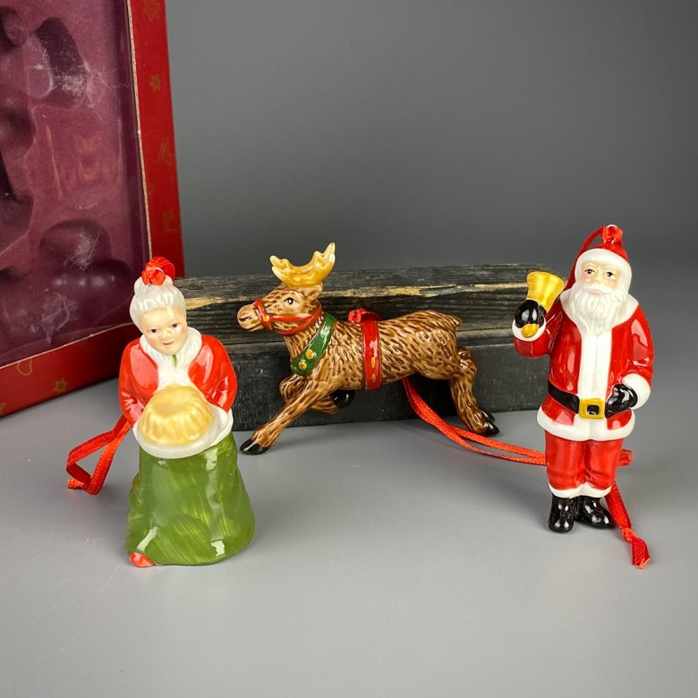 Набор ёлочных игрушек Villeroy & Boch Санта-Клаус, олень, бабушка с тортом