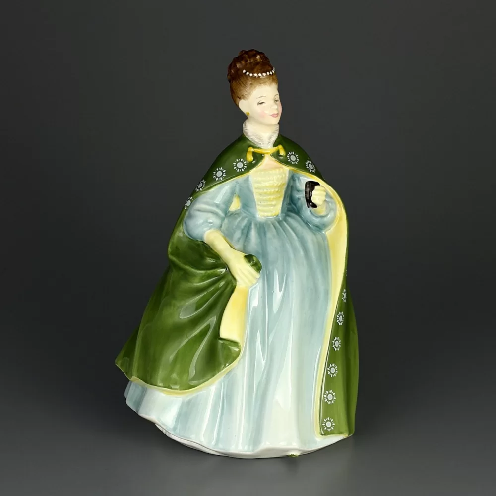 Винтажная фарфоровая статуэтка Театр Дама с биноклем Англия Royal Doulton 2343 Premiere