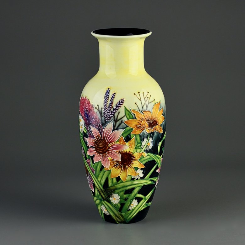 Винтажная ваза с цветочным орнаментом Old Tupton