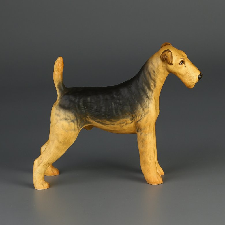 Винтажная фарфоровая статуэтка Англия Royal Doulton Airedale Terrier Эрдельтерьер Собака