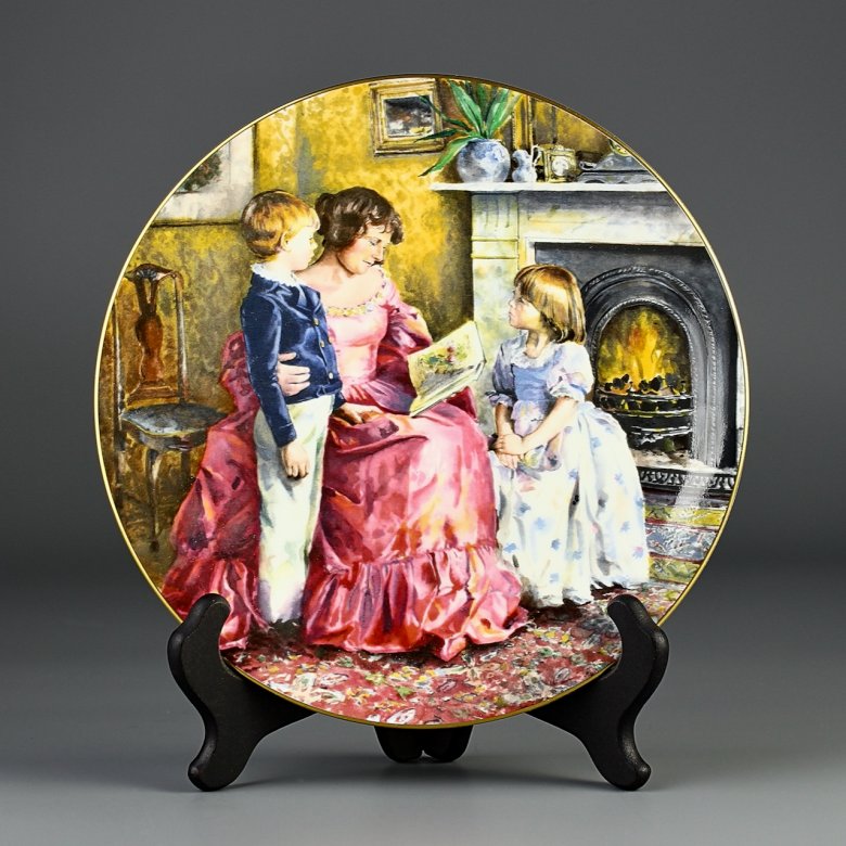 Тарелка винтажная декоративная настенная Фарфор Англия Мама с детьми Royal Doulton Bedtime Story