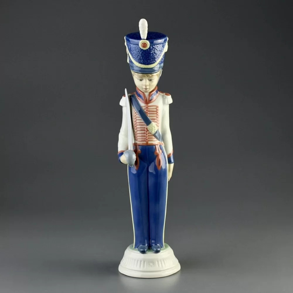 Винтажная фарфоровая статуэтка Испания Lladro 5404 Cadet Captain Кадет