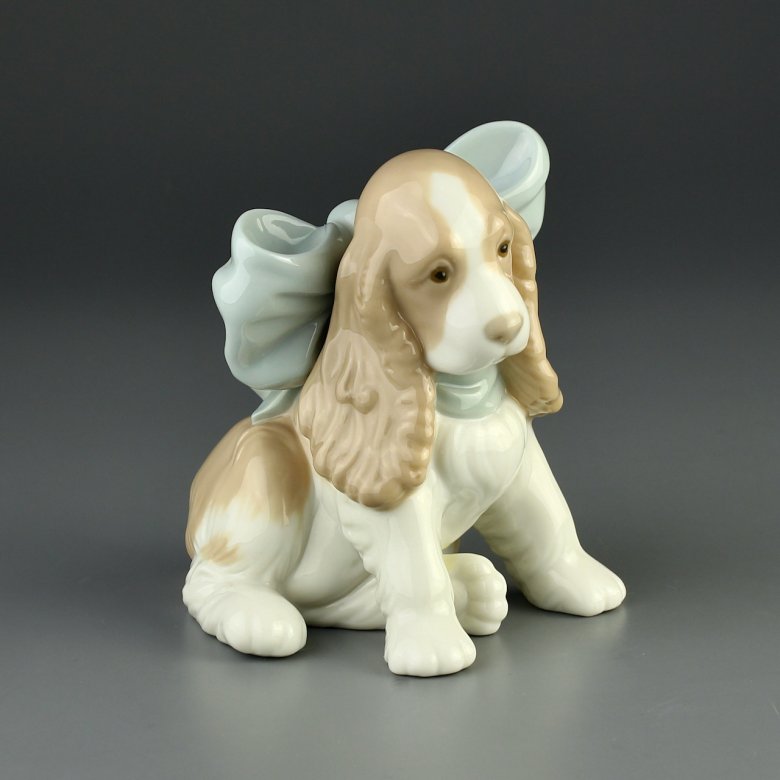 Винтажная фарфоровая статуэтка Испания Lladro NAO 1349 Puppy Present Щенок с бантом