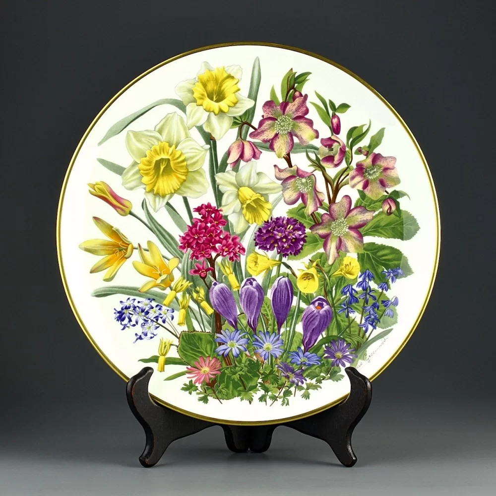 Тарелка винтажная декоративная настенная Фарфор Англия Цветы Март Franklin Porcelain Wedgwood Flowers of March