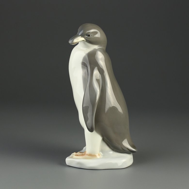 Винтажная фарфоровая статуэтка Испания Lladro 5248 Penguin Пингвин