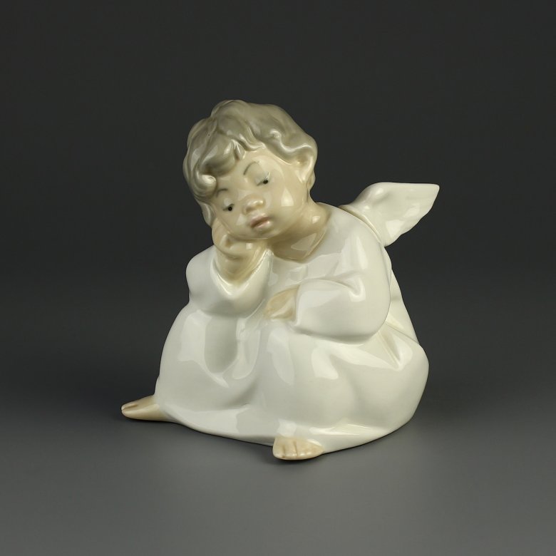 Винтажная фарфоровая статуэтка Испания Ангел Lladro 4539 Angel Thinking