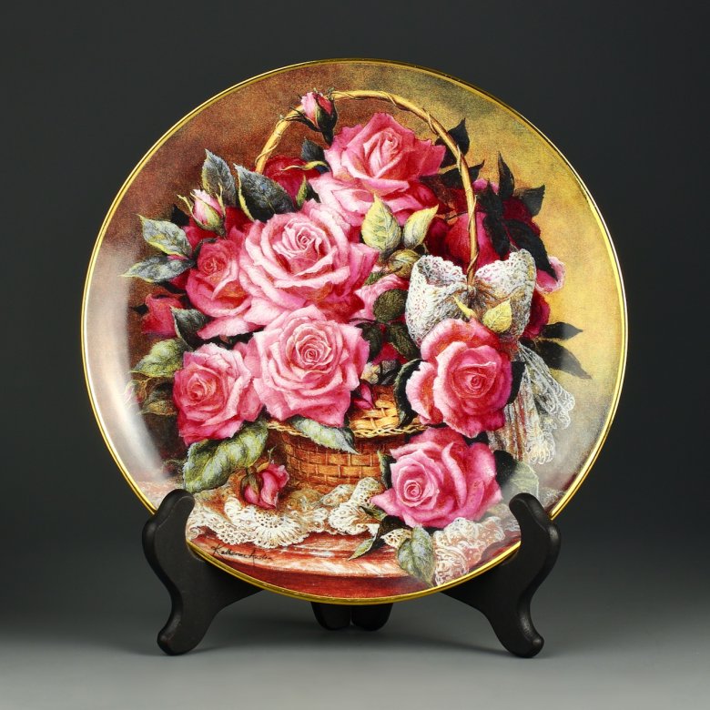 Тарелка винтажная декоративная настенная Фарфор Англия Цветы Розы Franklin Mint Grace de Monaco Rose Plate