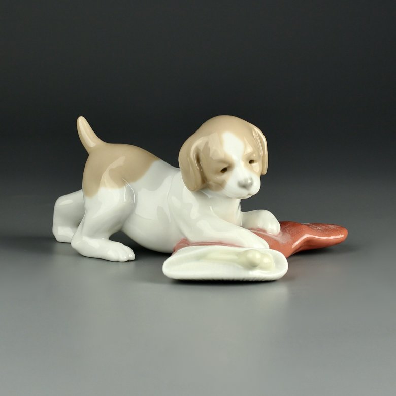 Винтажная фарфоровая статуэтка Рождество Щенок Собака Испания Lladro NAO 7427 Puppy’s Christmas