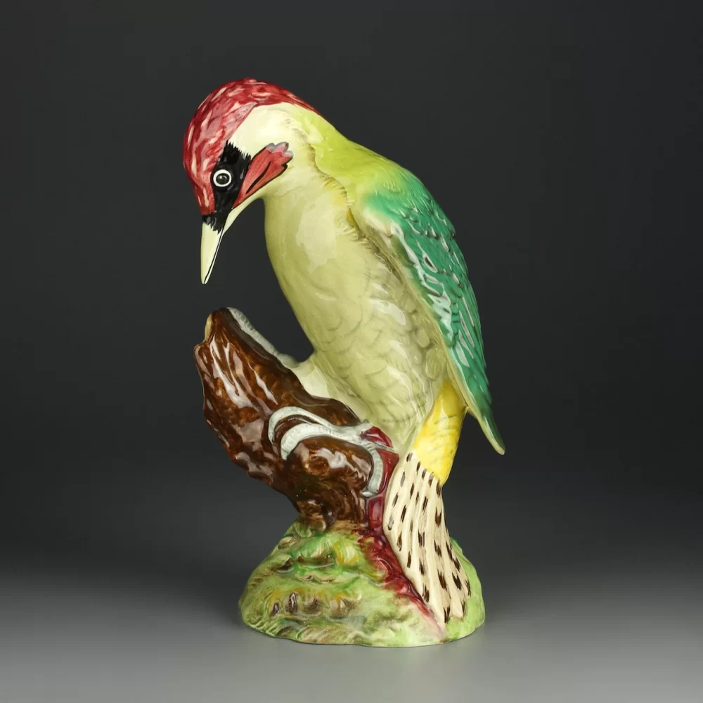Винтажная статуэтка Англия Beswick 1218 Woodpecker Зелёный дятел