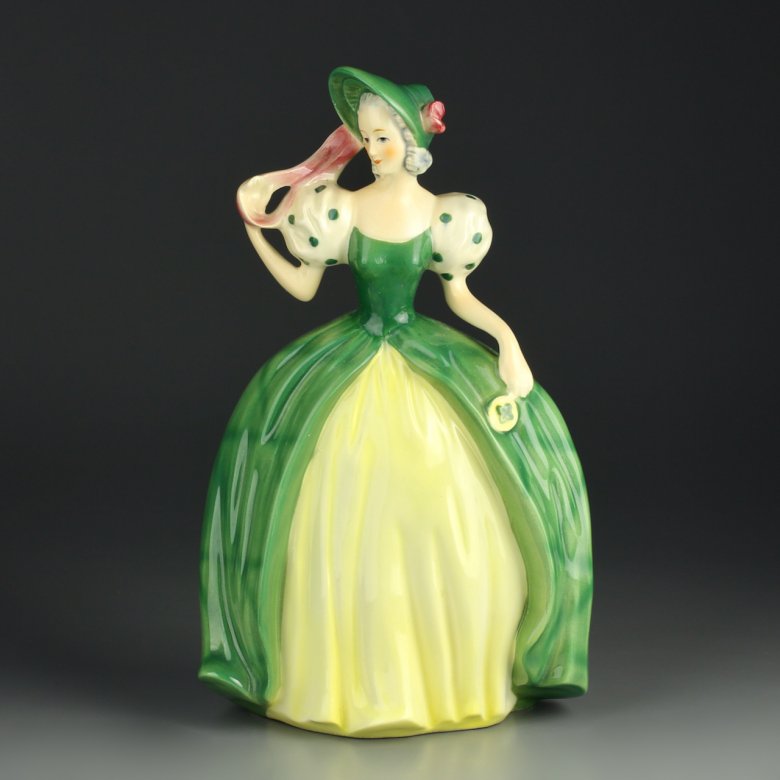 Винтажная фарфоровая статуэтка Дама в зелёной шляпке Goebel