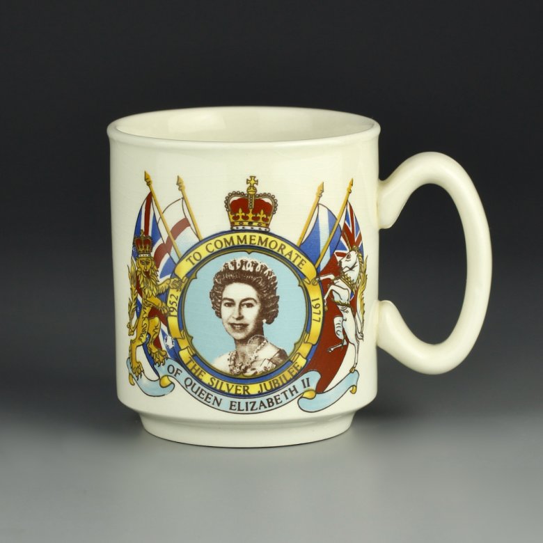 Винтажная кружка Англия Серебряный юбилей Елизавета II 1952 1977