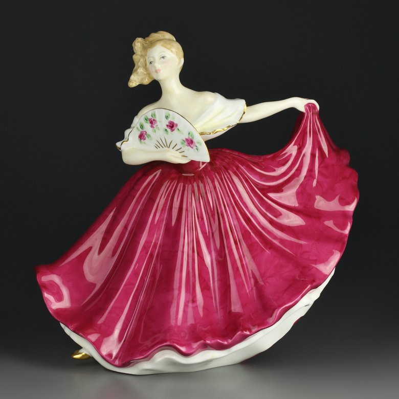 Винтажная фарфоровая статуэтка Дама в розовом платье с веером Англия Royal Doulton 3741 Elaine