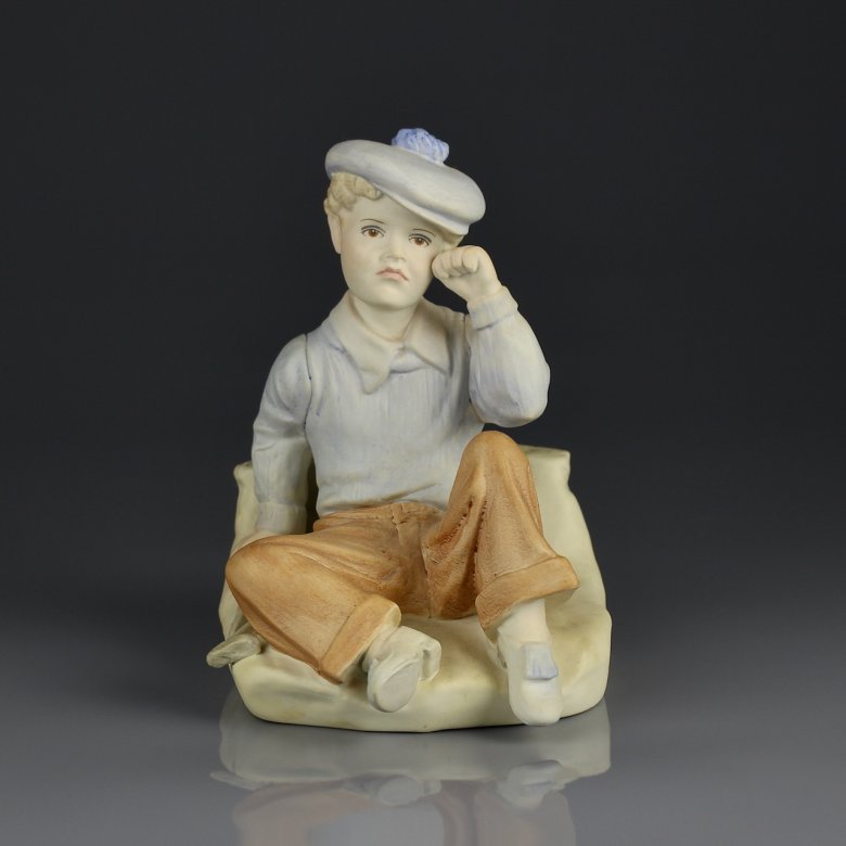 Винтажная фарфоровая статуэтка Мальчик Дети Среда Coalport Mondays Child Children Week Collection