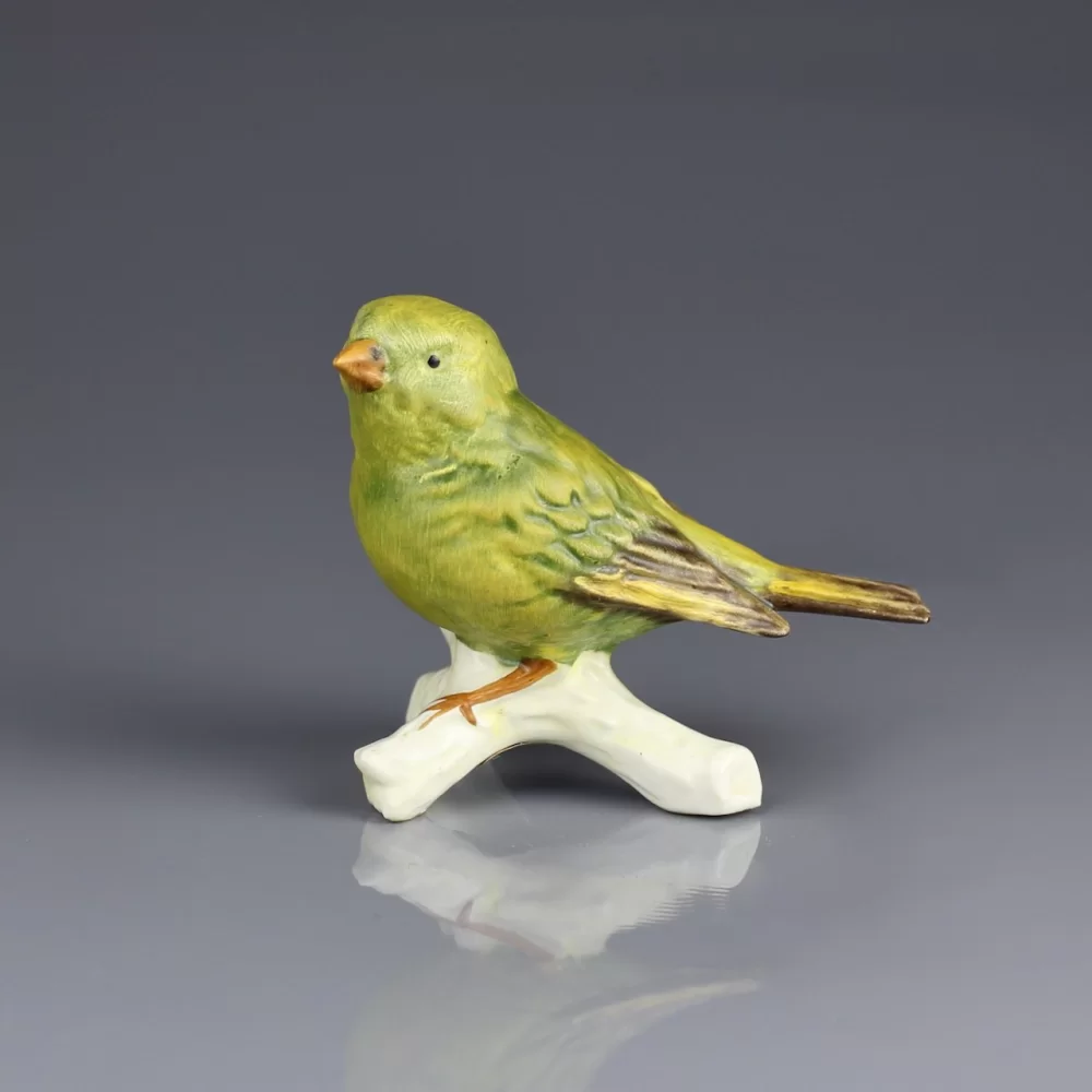 Винтажная фарфоровая фигурка Зеленушка Птица Goebel