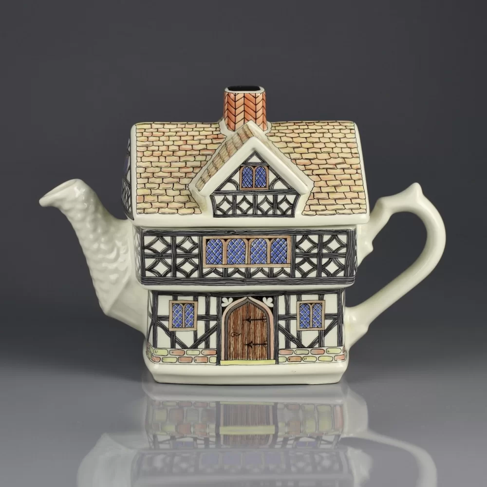 Винтажный английский чайник English Country Houses Tudor