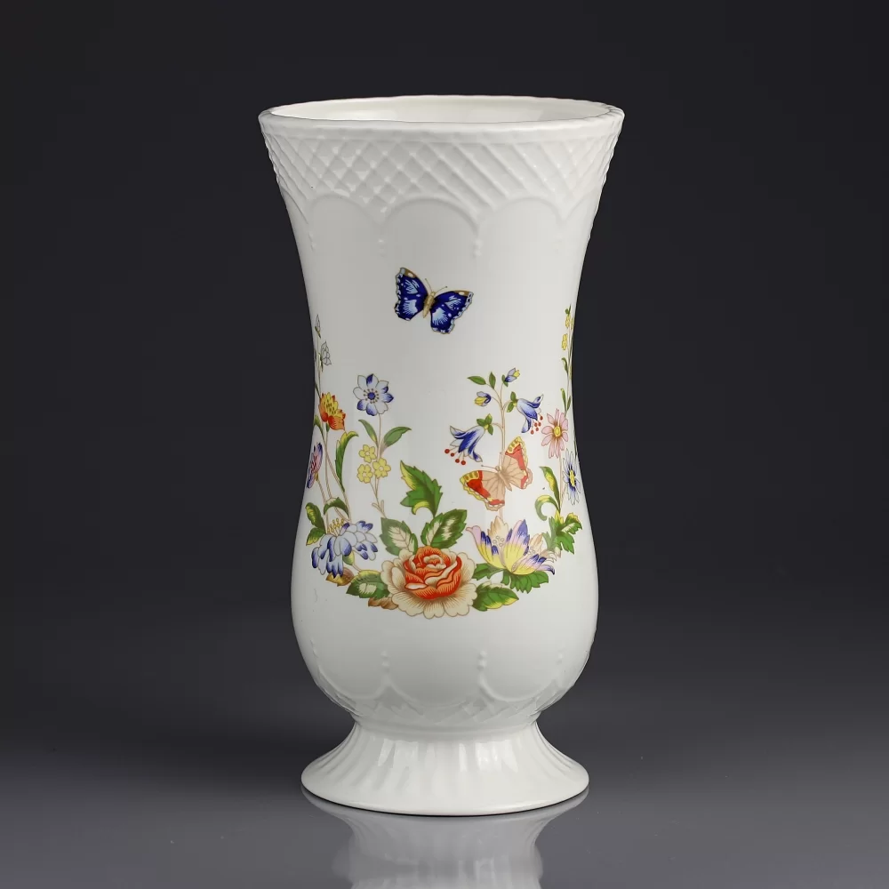 Винтажная английская фарфоровая ваза Цветы Бабочка Aynsley Cottage Garden