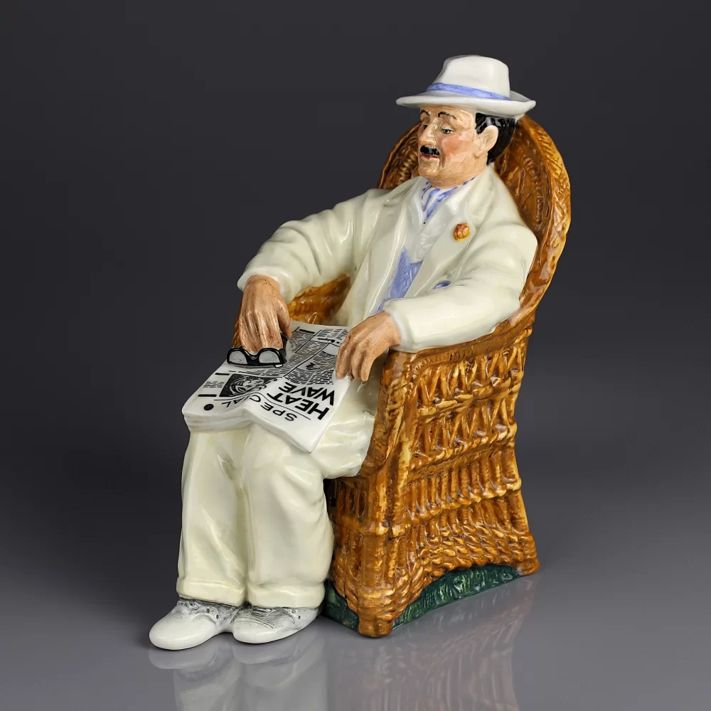 Винтажная фарфоровая статуэтка Англия Royal Doulton 2680 Taking Things Easy