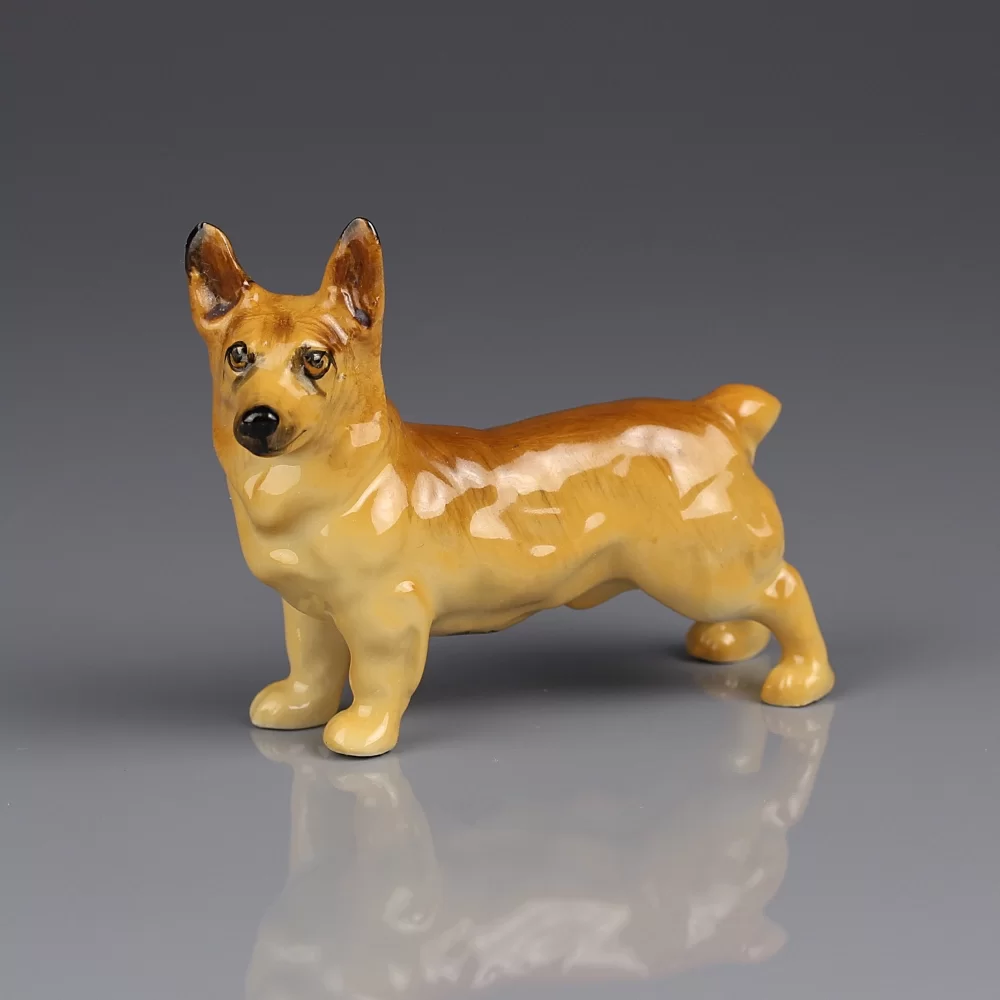 Винтажная английская фарфоровая статуэтка Собака Вельш-корги Royal Doulton Pembroke Welsh Corgi Spring Robin