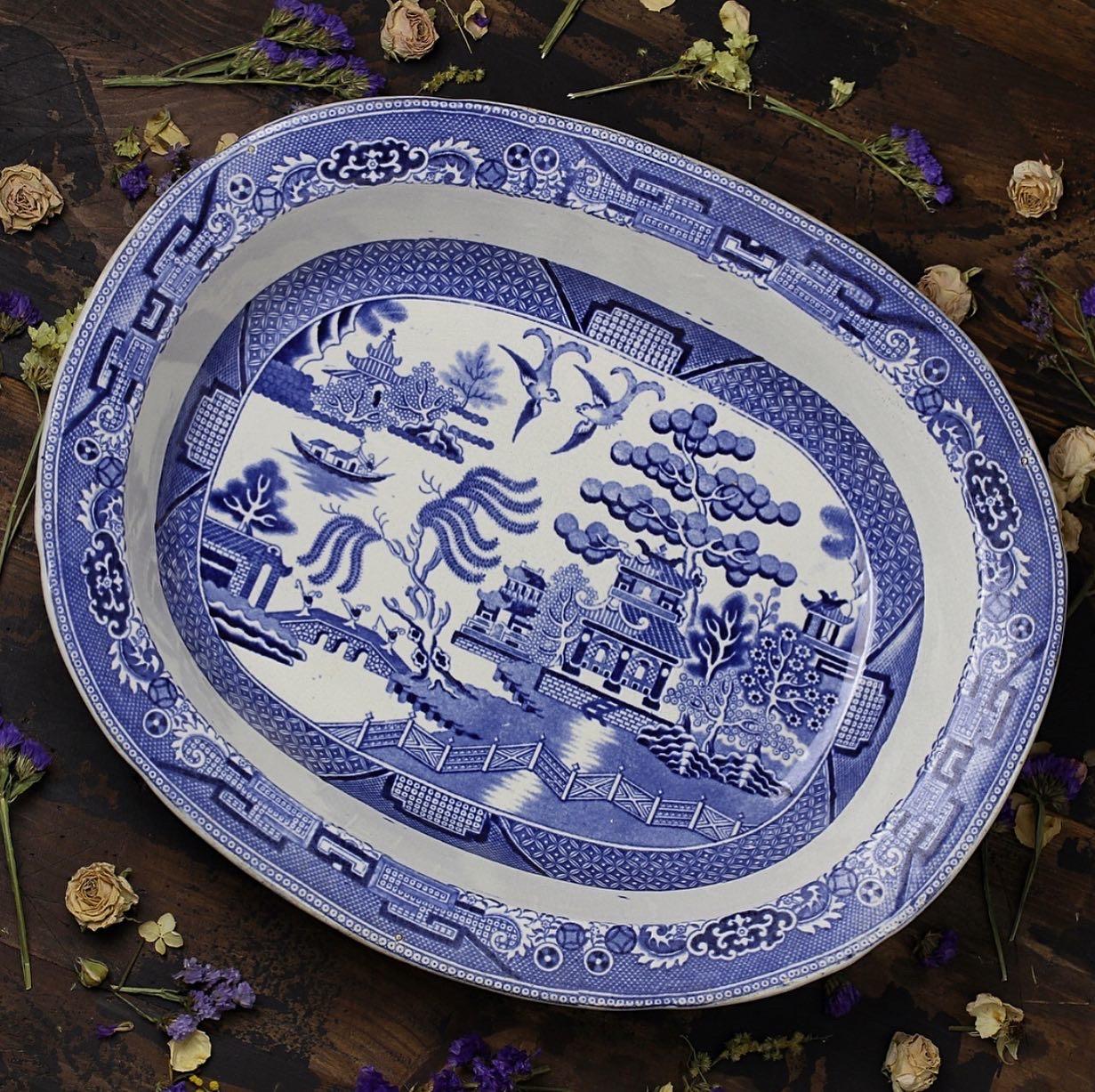 Антикварное английское глубокое блюдо Шинуазри Blue Willow Голубая Ива