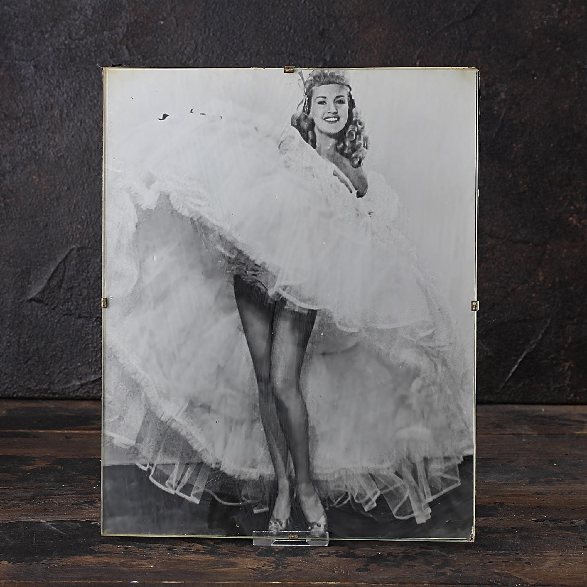Винтажная фотография под стеклом Betty Grable That Lady in Ermine Бетти Грейбл Эта дама в горностае
