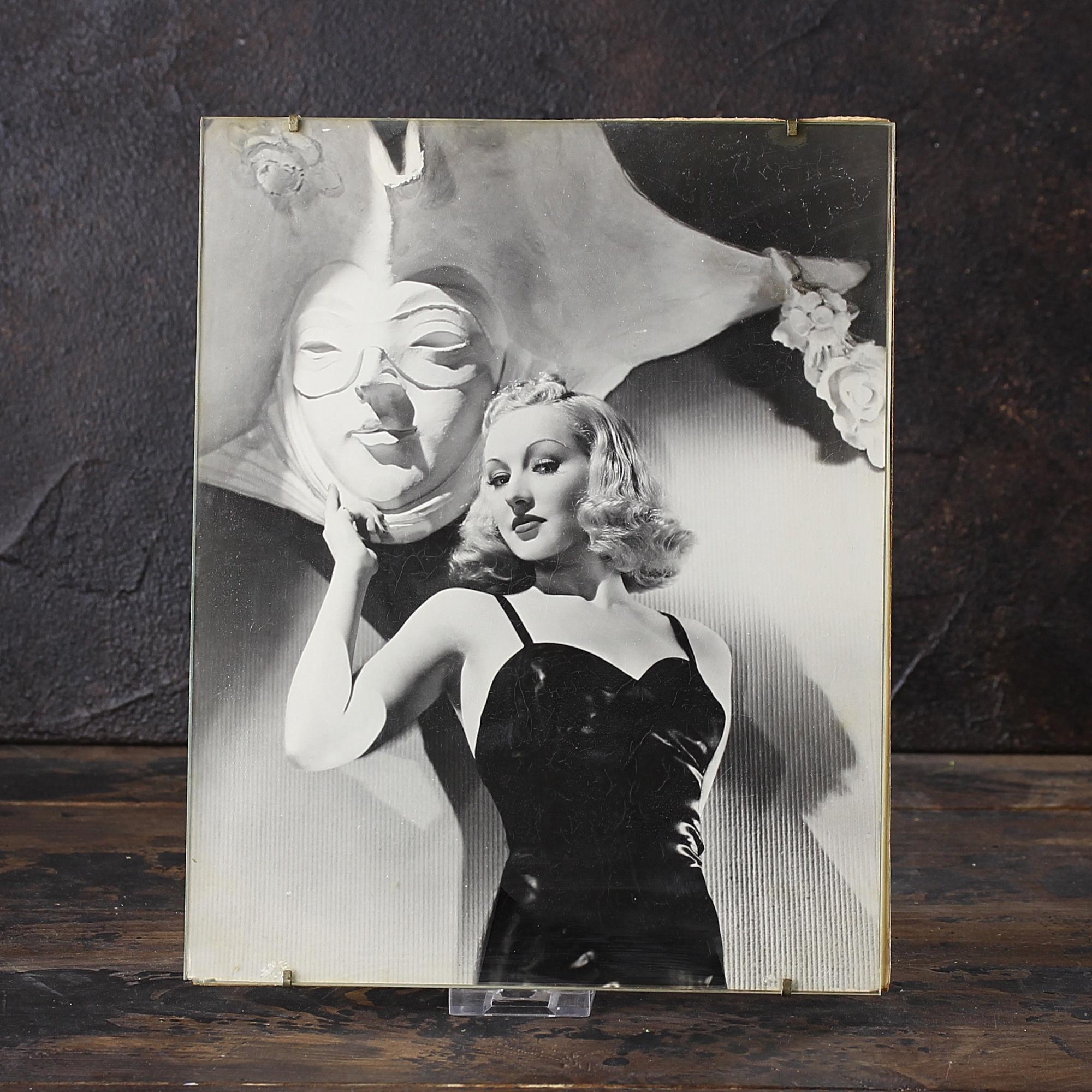 Винтажная фотография под стеклом Betty Grable by George Hurrell Бетти Грейбл