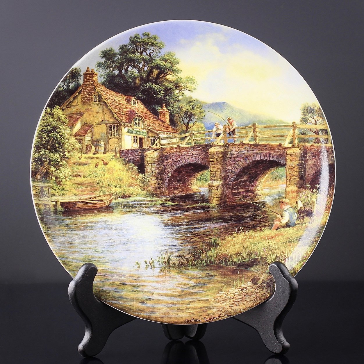 Винтажная декоративная тарелка Wedgwood / Danbury Mint "Down By The River" Вниз по течению / Рыбалка