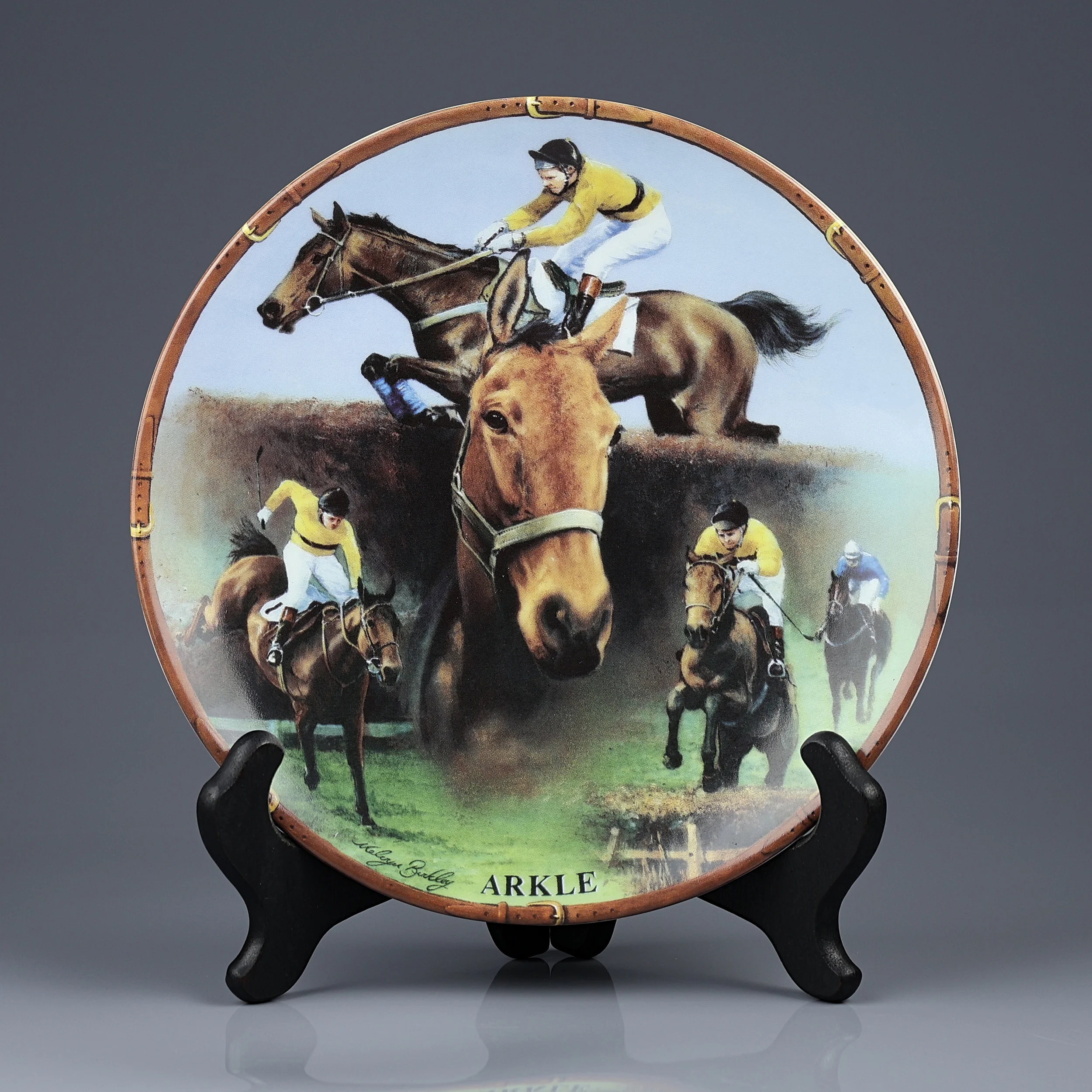 Винтажная фарфоровая декоративная тарелка Великие скакуны Лошадь Англия Royal Worcester Danbury Mint Arkle Great Racehorses
