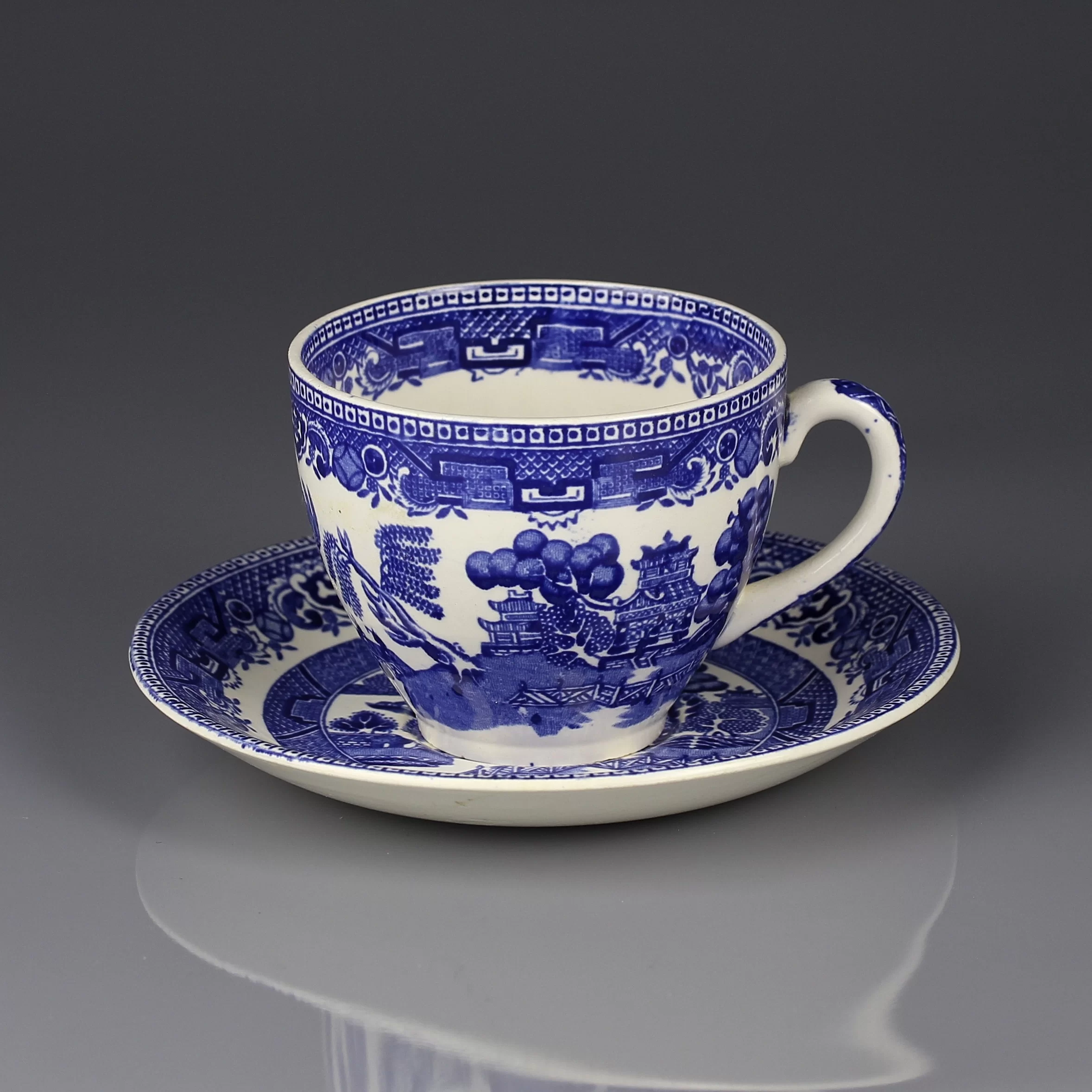 Антикварная английская чайная пара Alfred Meakin Blue Willow Голубая ива Шинуазри