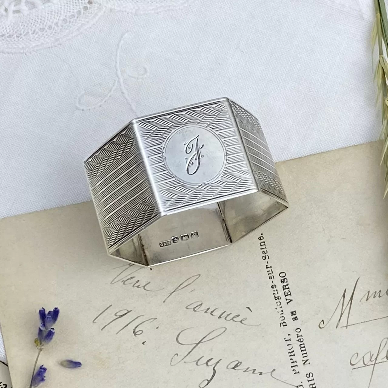 Антикварное английское кольцо для салфетки Crisford & Norris 1930 год