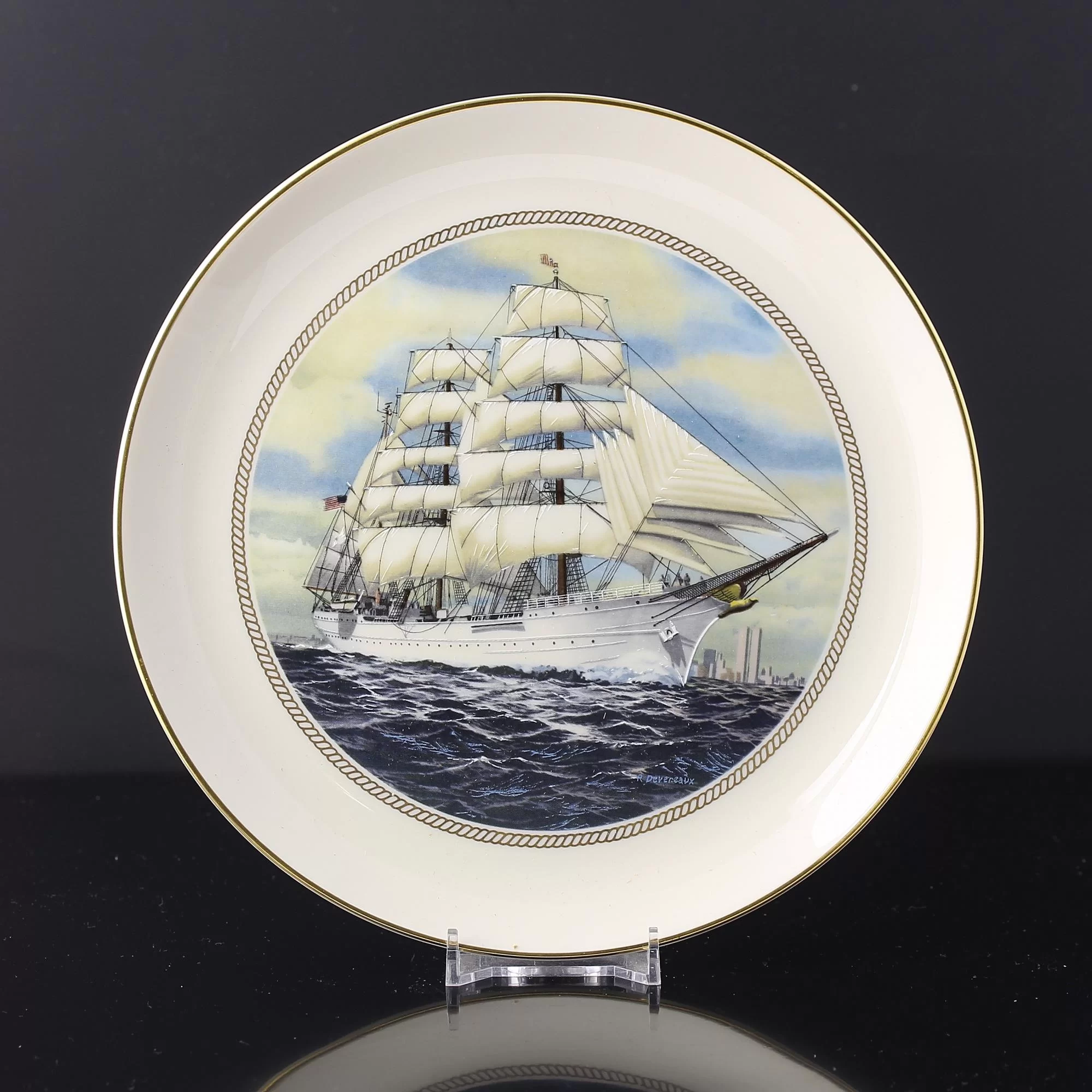 Тарелка винтажная декоративная настенная Фарфор Парусный корабль Tall Ships Plates Eagle USA