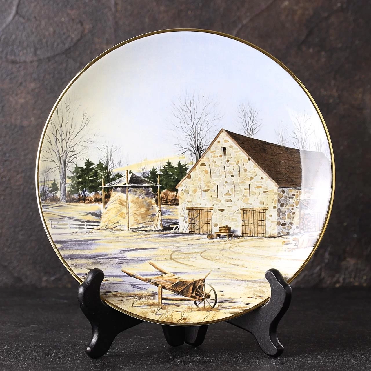 Тарелка винтажная декоративная настенная Franciscan Porcelain Bucks County Barn Амбар в округе Бакс