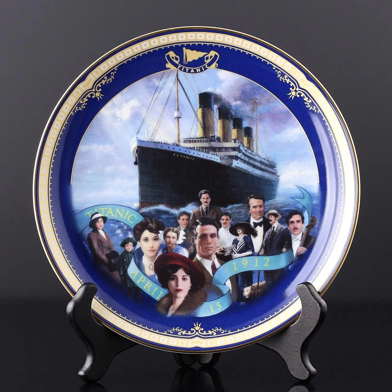 Тарелка винтажная декоративная настенная Фарфор Титаник Корабль Titanic 15 April 1912 Bradford Exchange Human Legacy