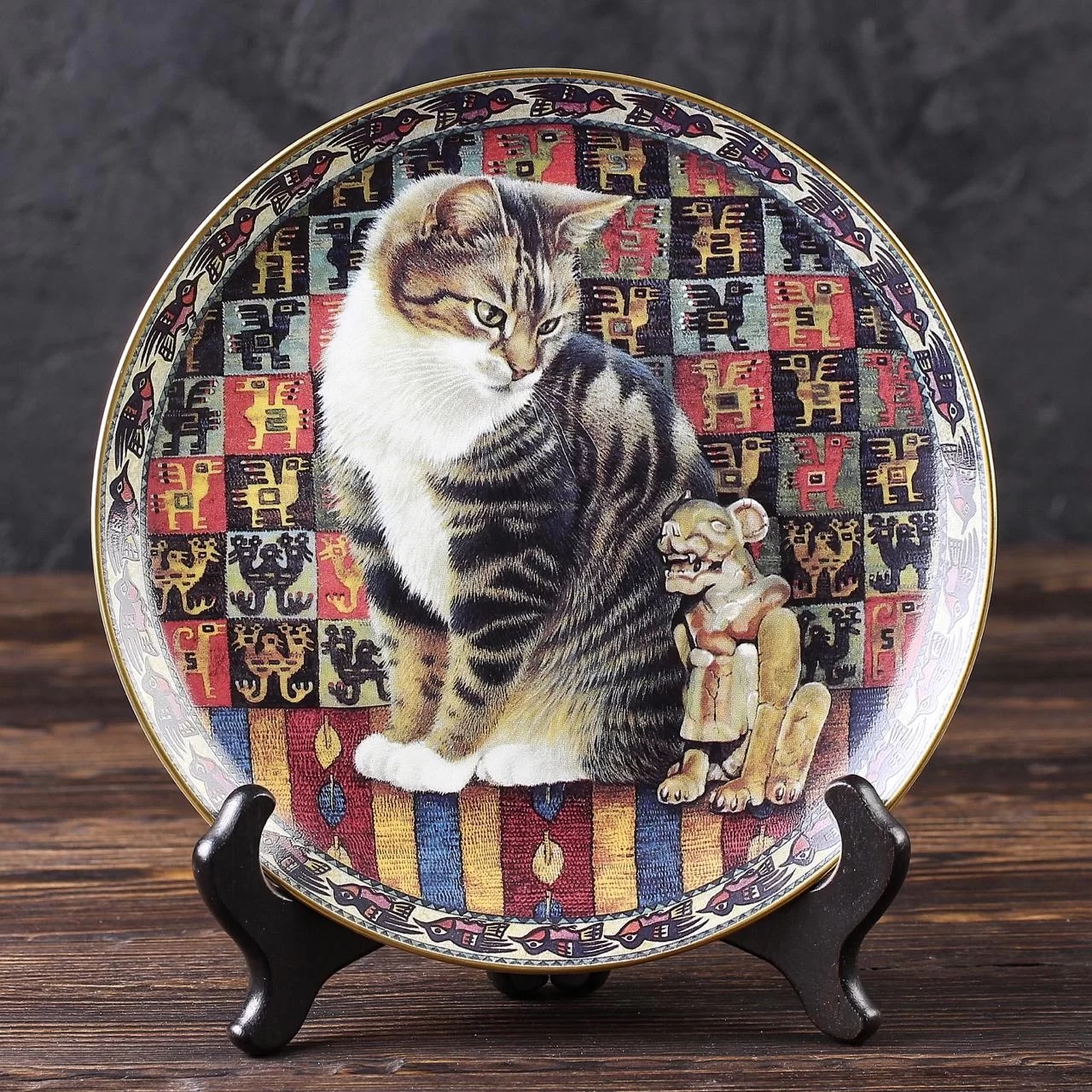 Тарелка винтажная декоративная настенная Фарфор Англия Кошки мира Danbury Mint Cats Around the World Malteazer in Peru